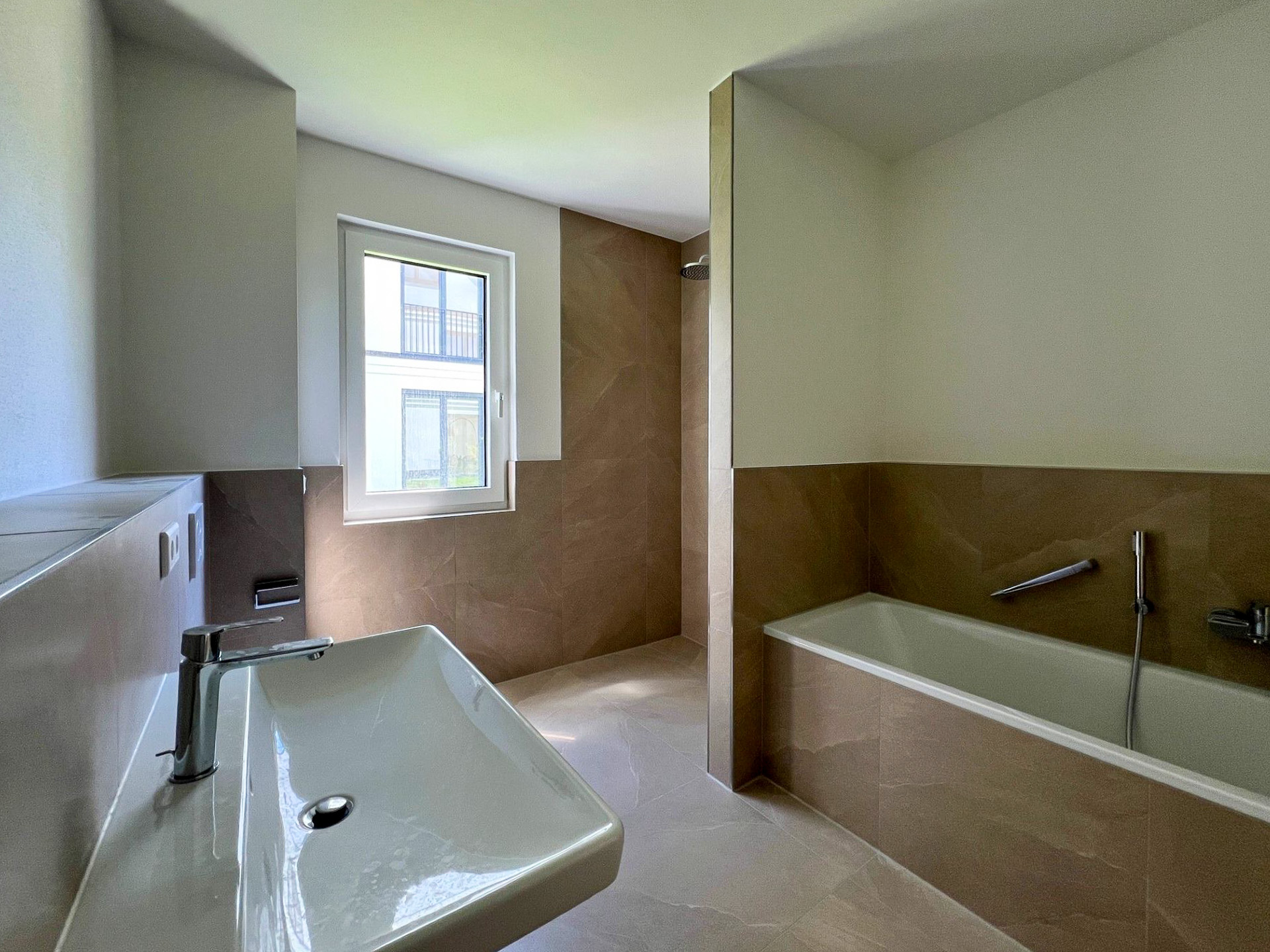 Wohnung B08 Bad Wohnung B08 Bad