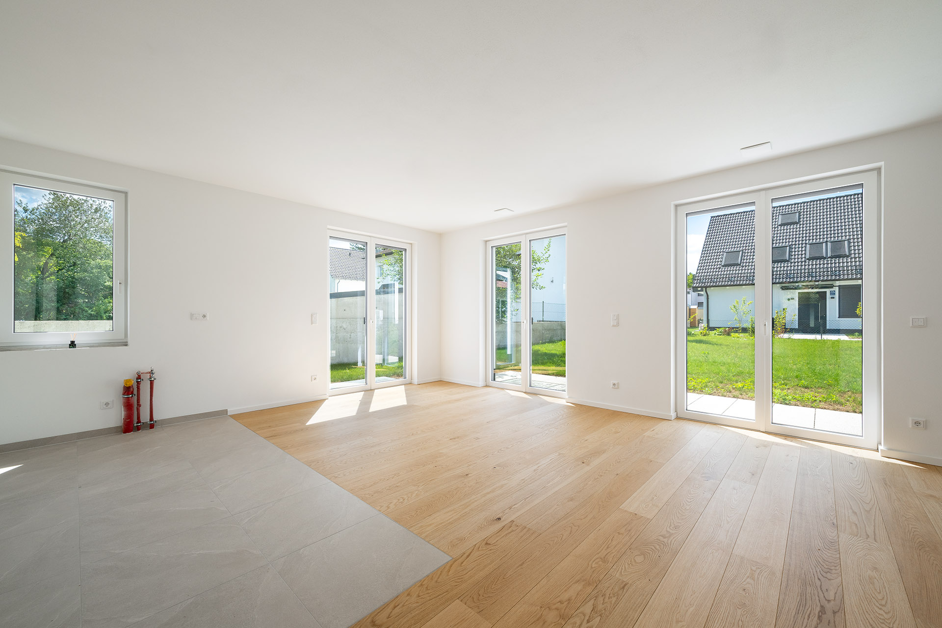DHH 2 Wohnzimmer und off. Küche DHH 2 Wohnzimmer und off. Küche